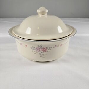 Pfaltzgraff Covered Casserole Dish Vintage Floral Oven & Microwave Safe USA